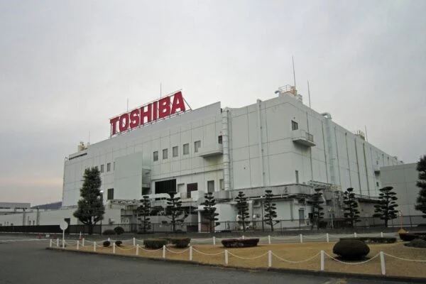 TOSHIBA: Gây dựng 70 năm, mất mình chỉ trong 1 thập kỷ (Phần 1)