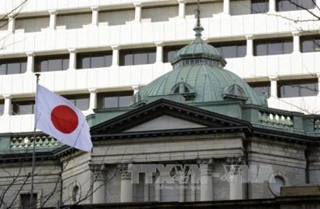Tranh cãi về chính sách kinh tế vĩ mô của Nhật Bản