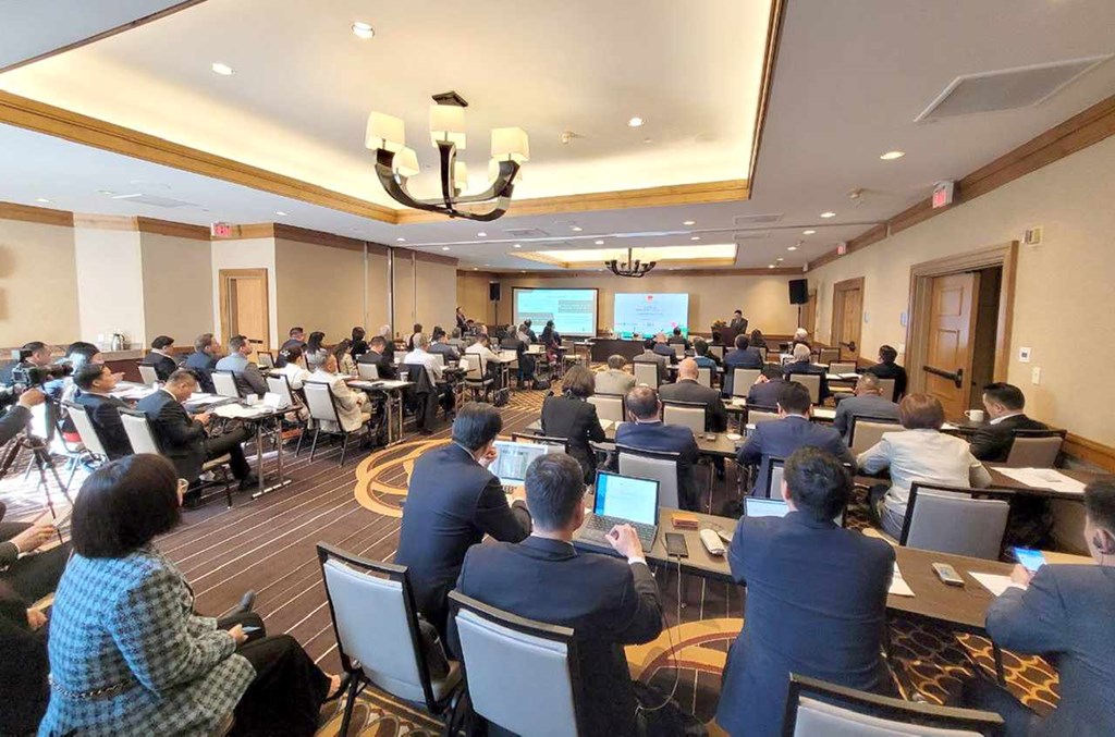 Việt Nam huy động nguồn lực đầu tư vào các lĩnh vực xanh và sạch