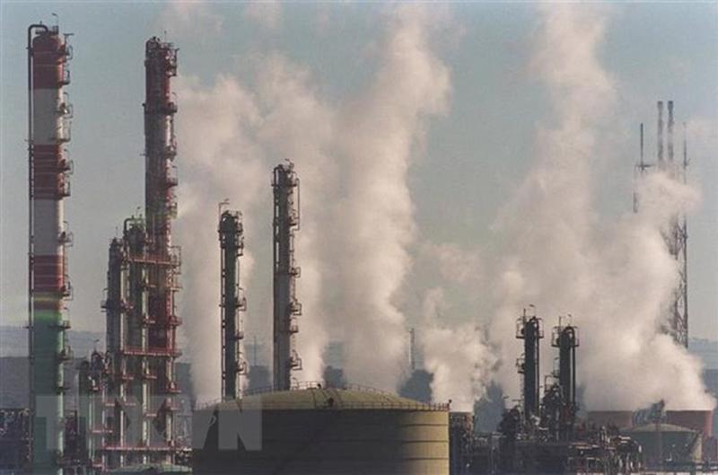 Đề xuất thu phí bảo vệ môi trường với các cơ sở, doanh nghiệp xả khí thải