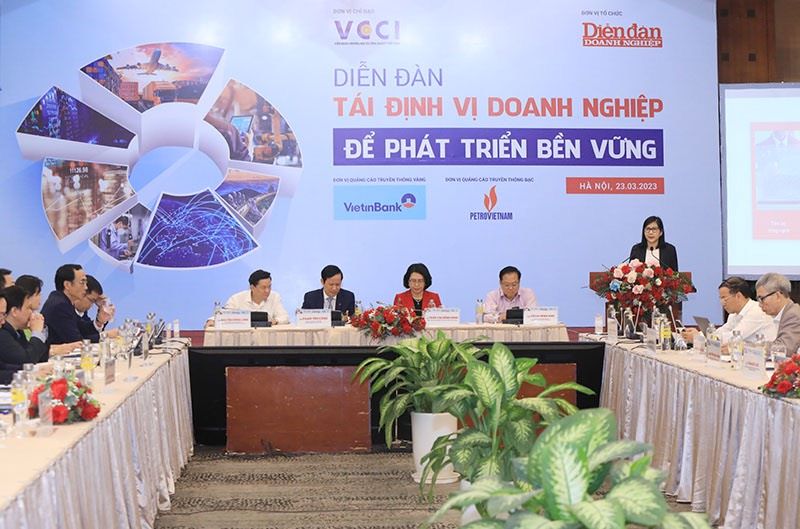 Tái định vị doanh nghiệp để phát triển bền vững