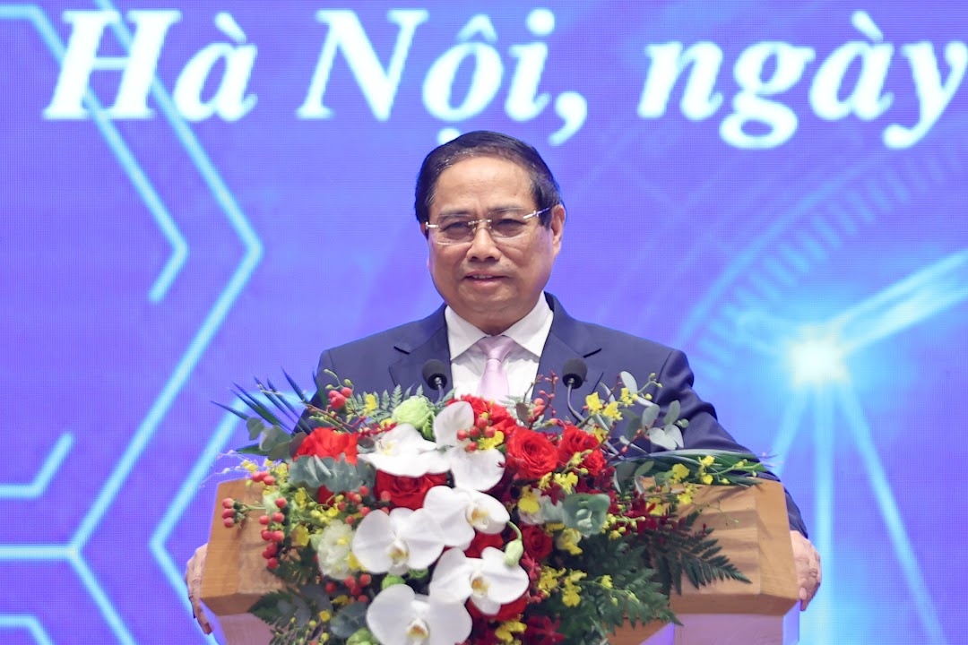 Thủ tướng đối thoại với doanh nghiệp: 'Toàn dân làm giàu', khơi thông động lực kinh tế tư nhân